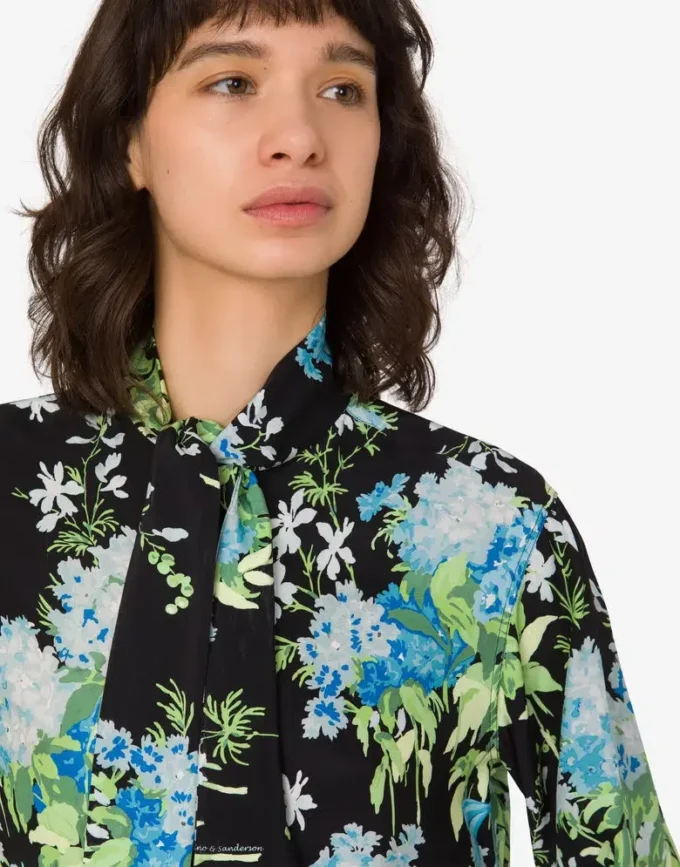 Camicia in raso di seta stampato Camicia in raso di seta stampato