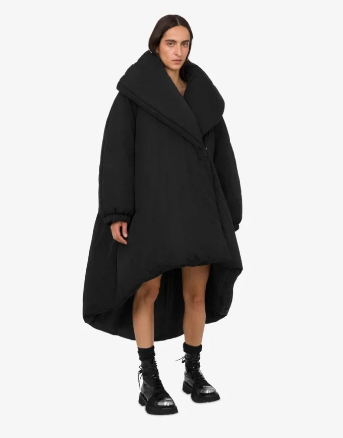 Piumino oversize in tessuto tecnico