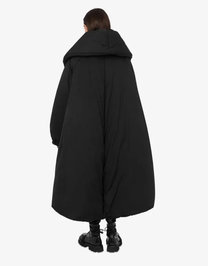 Piumino oversize in tessuto tecnico