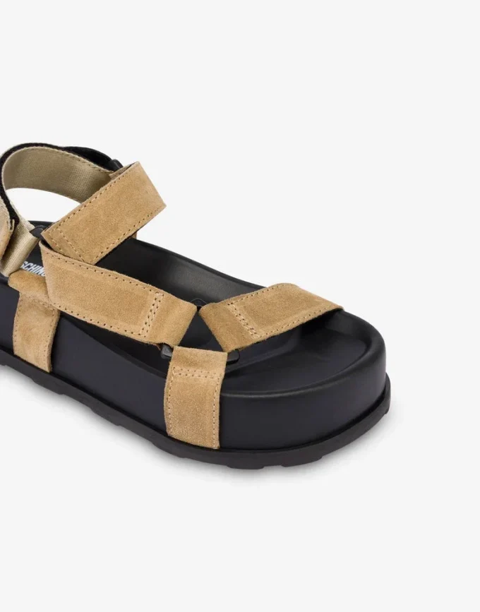 Sandali in pelle scamosciata