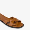 Sandali piatti in pelle di vitello Cuore pieno Sandali piatti in pelle di vitello Cuore pieno