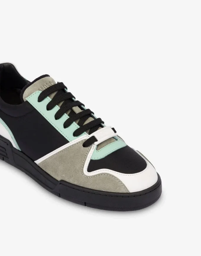 Sneakers in materiale misto Sneakers in materiale misto