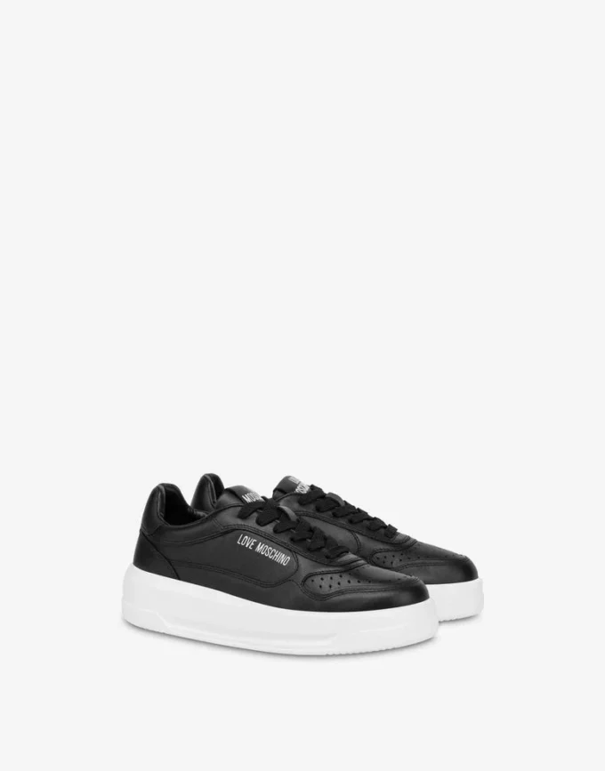 Sneakers in pelle di vitello Sneakers in pelle di vitello