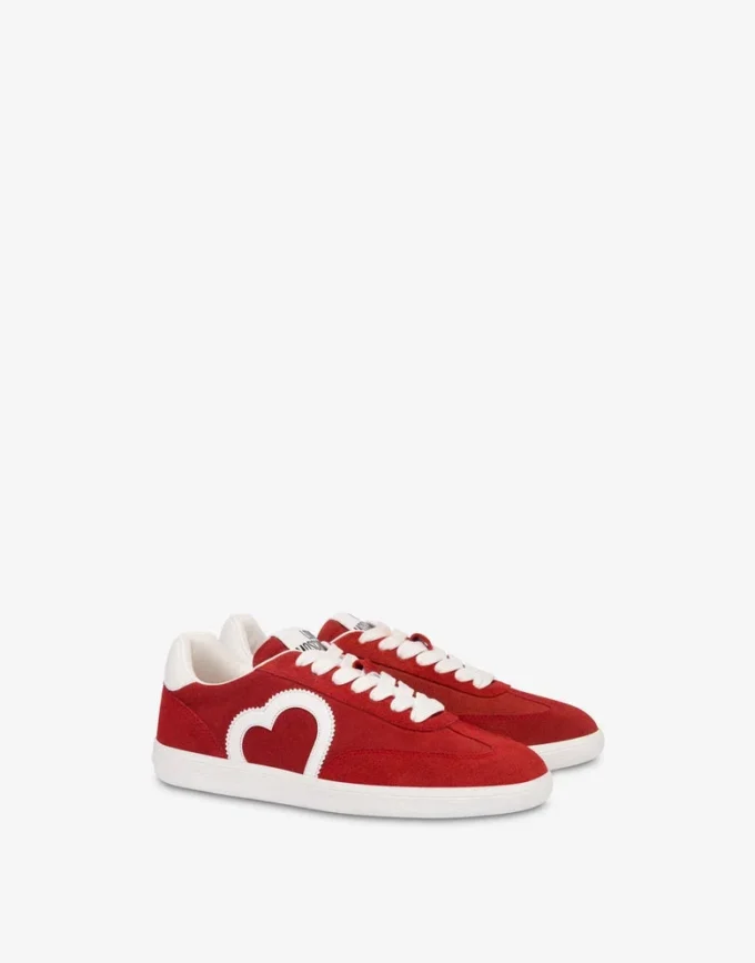 Sneakers in pelle scamosciata Sneakers in pelle scamosciata