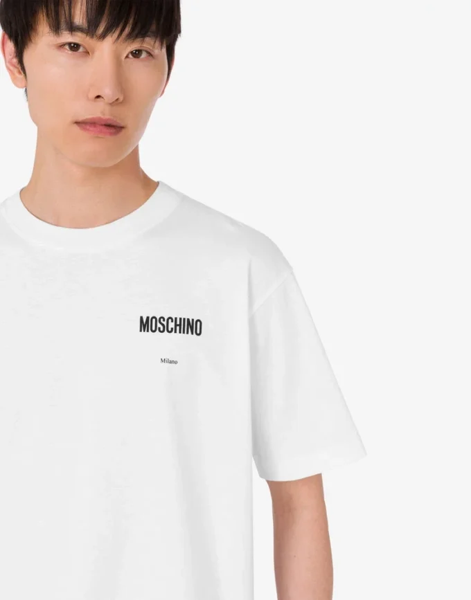 T-shirt in jersey di cotone biologico stampato T-shirt in jersey di cotone biologico stampato